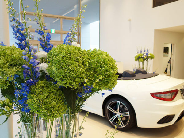 マセラティ福岡イベントの花