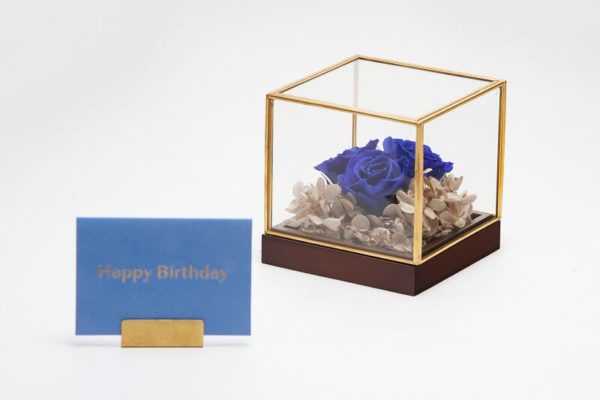 高級感のあるプリザーブドフラワーの誕生日プレゼント